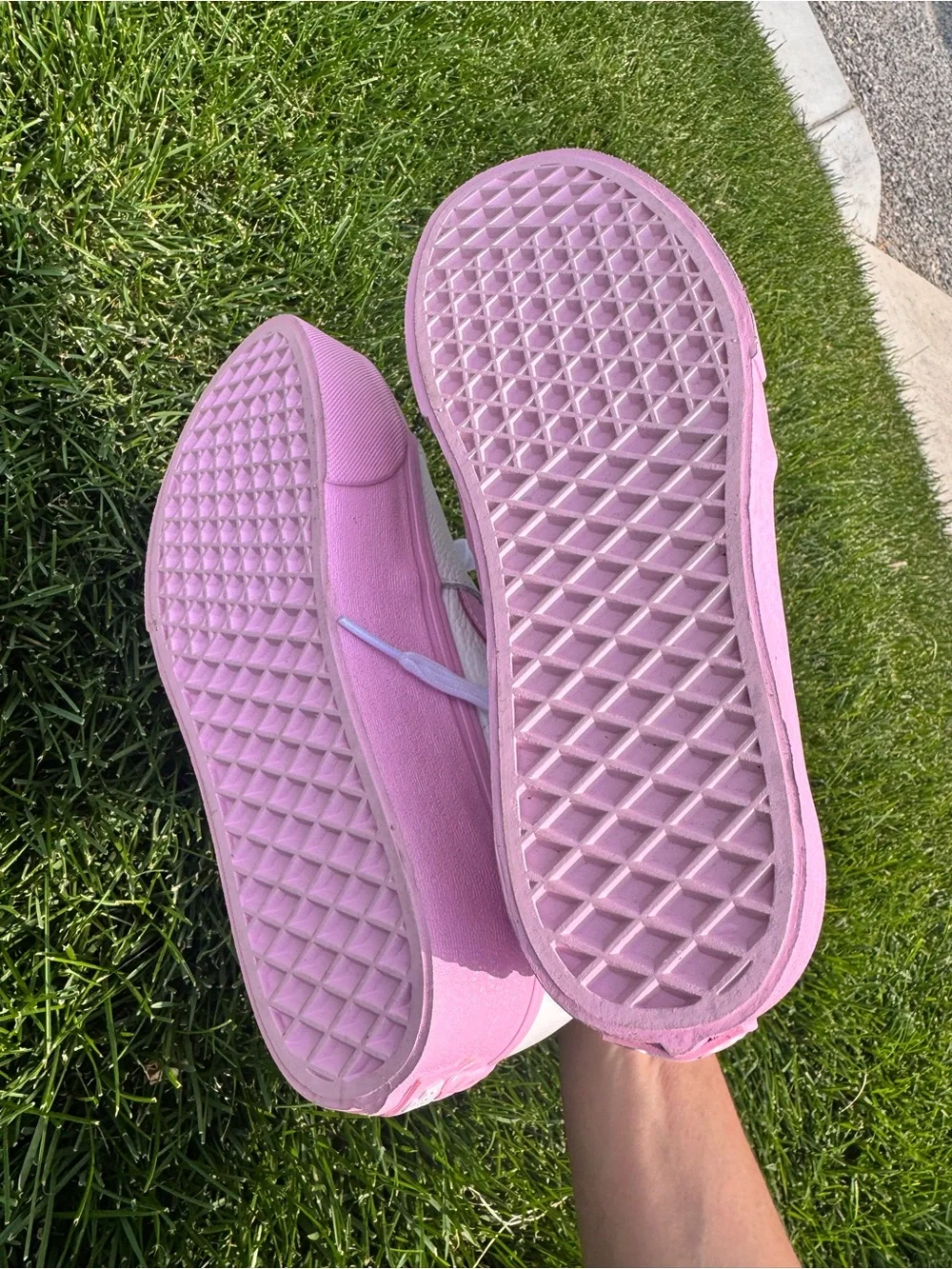 Women’s Barbie hightop Vans size 8 Limited edition